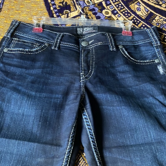 Capri jeans, super stretch. Very good condition. - Picture 2 of 5